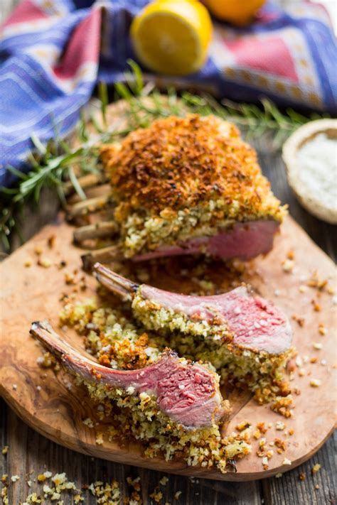 How many carbs are in carved dijon herb roasted leg of lamb platter - calories, carbs, nutrition