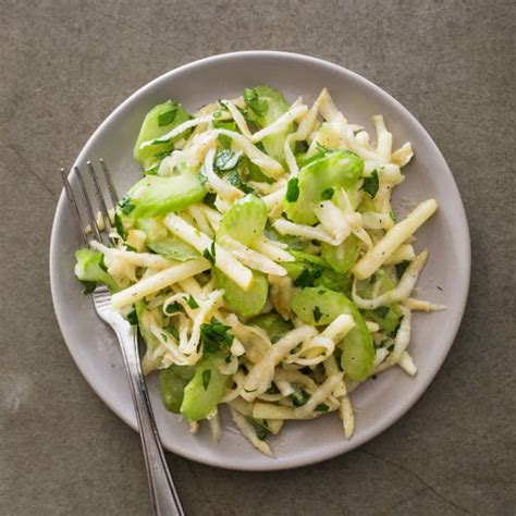 How many carbs are in celery root and green apple slaw - calories, carbs, nutrition