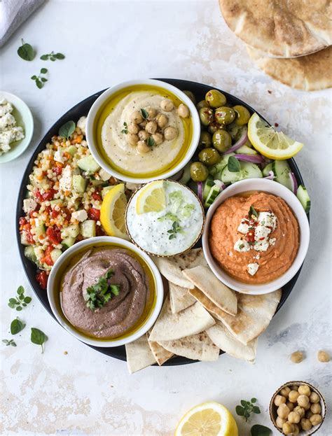 How many carbs are in cerner's hummus platter with whole wheat pita - calories, carbs, nutrition