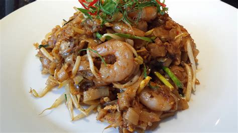 How many carbs are in char kway teow - calories, carbs, nutrition