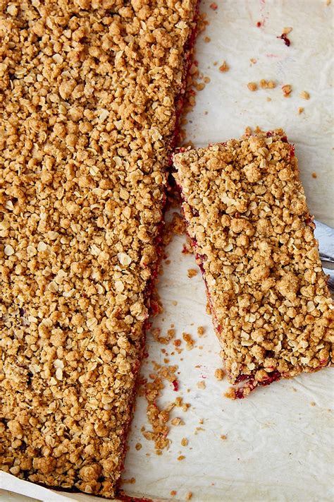 How many carbs are in cherry oat bar - calories, carbs, nutrition