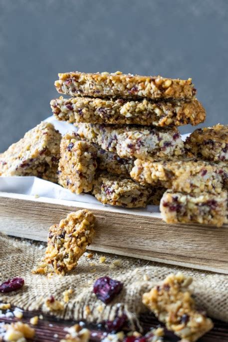 How many carbs are in chewy granola bar low fat smores - calories, carbs, nutrition