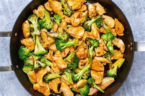 How many carbs are in chicken and broccoli stir fry - calories, carbs, nutrition