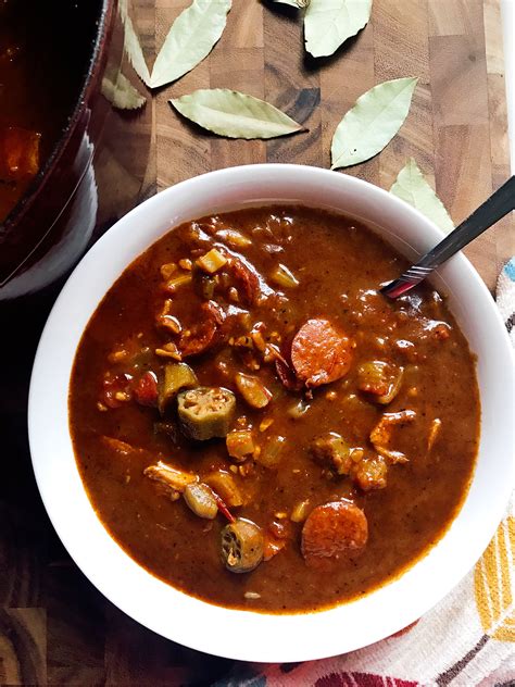 How many carbs are in chicken and sausage gumbo - calories, carbs, nutrition