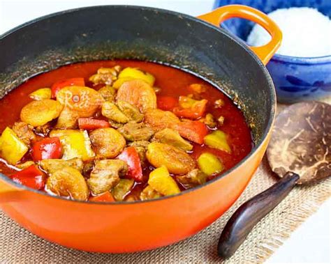 How many carbs are in chicken apricot curry stew (22787.0) - calories, carbs, nutrition