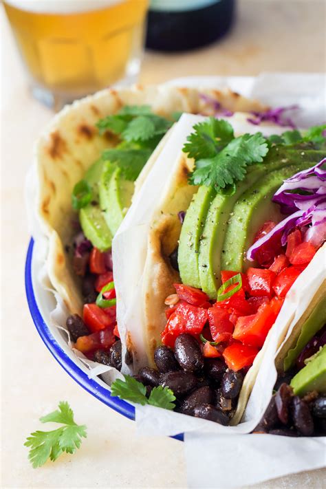 How many carbs are in chicken bacon black bean taco - calories, carbs, nutrition