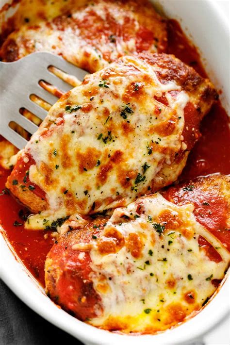 How many carbs are in chicken breast parmesan with vermicelli - calories, carbs, nutrition