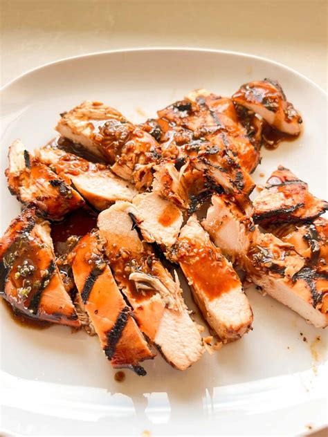 How many carbs are in chicken breast rndm grilled balsamic herb 2 oz - calories, carbs, nutrition