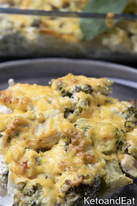 How many carbs are in chicken broccoli casserole cut 12 fp - calories, carbs, nutrition