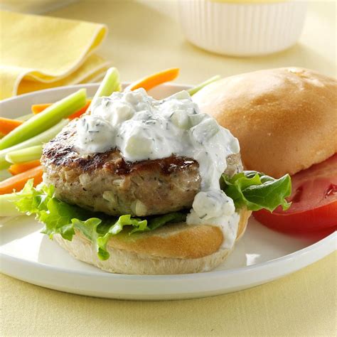 How many carbs are in chicken burger greek style - calories, carbs, nutrition