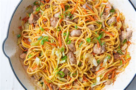 How many carbs are in chicken chow mein - calories, carbs, nutrition