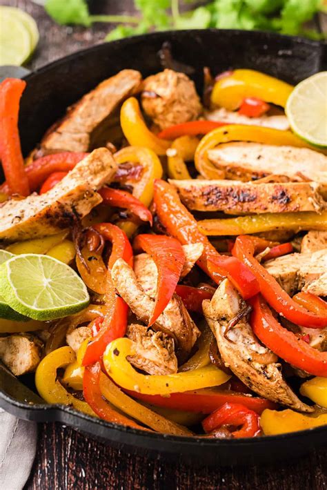 How many carbs are in chicken fajita - calories, carbs, nutrition