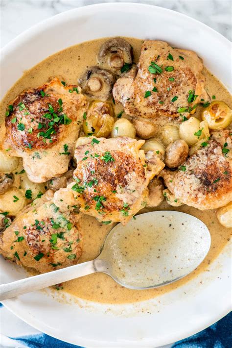 How many carbs are in chicken fricasse - calories, carbs, nutrition