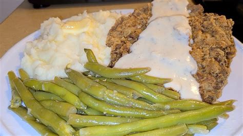 How many carbs are in chicken fried steak, with smashed potatoes green beans - calories, carbs, nutrition