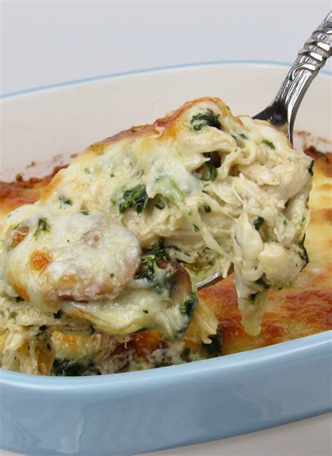 How many carbs are in chicken mushroom alfredo bake - calories, carbs, nutrition