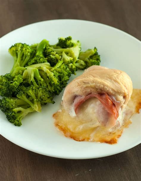 How many carbs are in chicken patty cordon bleu (1) - calories, carbs, nutrition