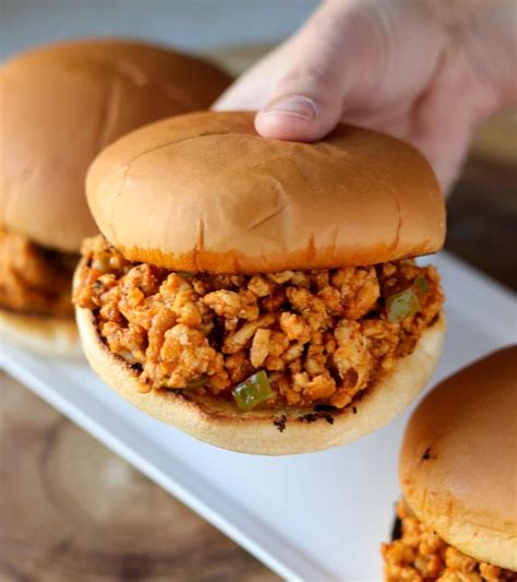 How many carbs are in chicken sloppy joe - calories, carbs, nutrition