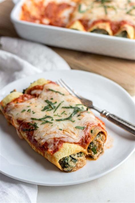 How many carbs are in chicken spinach manicotti - calories, carbs, nutrition