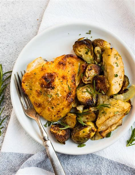 How many carbs are in chicken thigh roasted rosemary potatoes - calories, carbs, nutrition