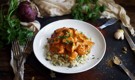 How many carbs are in chicken tikka with masala sauce - calories, carbs, nutrition