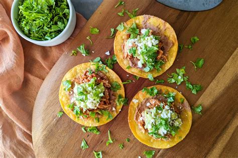 How many carbs are in chicken tinga tostada - calories, carbs, nutrition