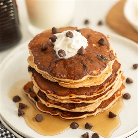 How many carbs are in chocolate chip pancakes - 2 ea. - calories, carbs, nutrition