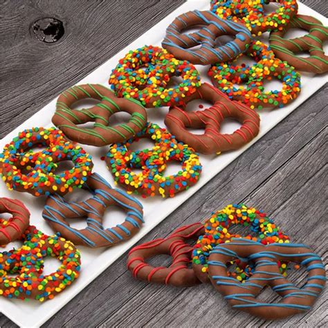 How many carbs are in chocolate covered pretzels - calories, carbs, nutrition