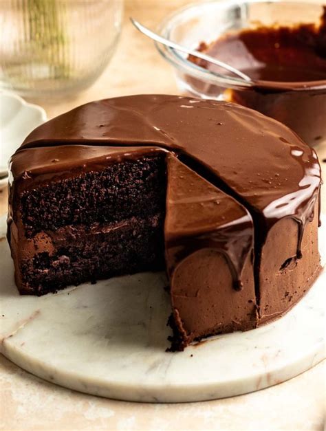 How many carbs are in chocolate ganache cake - calories, carbs, nutrition