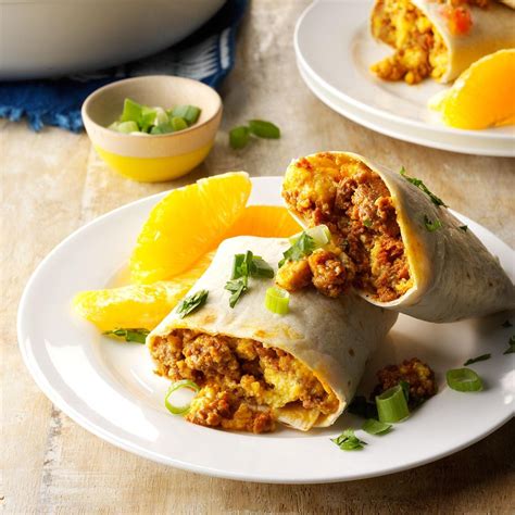 How many carbs are in chorizo breakfast wrap - calories, carbs, nutrition