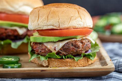 How many carbs are in chorizo burger with paprika (76513.0) - calories, carbs, nutrition