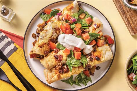 How many carbs are in chorizo eggchilada with black beans - calories, carbs, nutrition