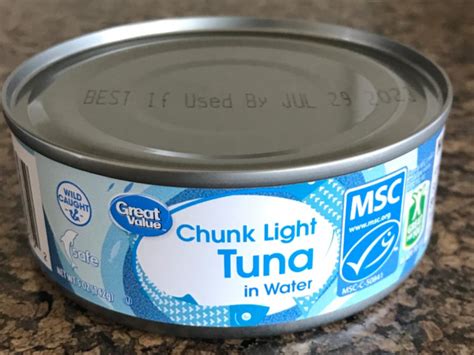 How many carbs are in chunk light tuna - calories, carbs, nutrition