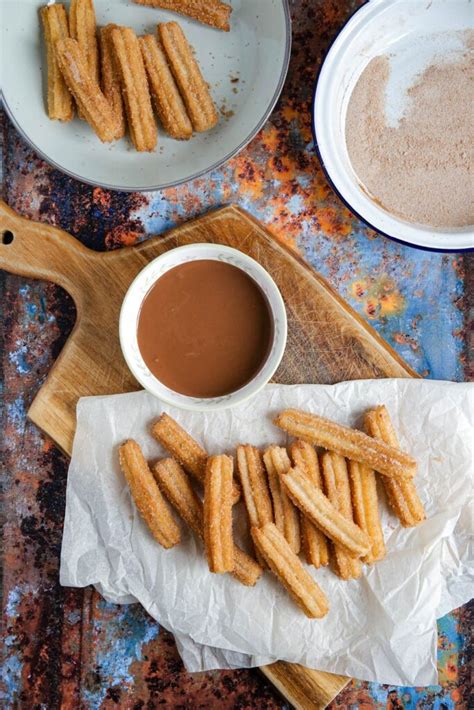 How many carbs are in churro caramel topping 1 ea - calories, carbs, nutrition