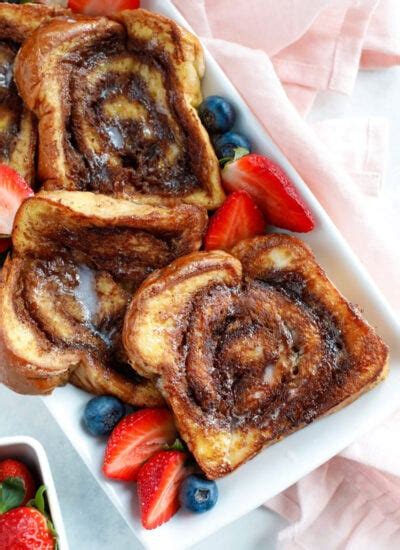 How many carbs are in cinnamon swirl french toast - calories, carbs, nutrition