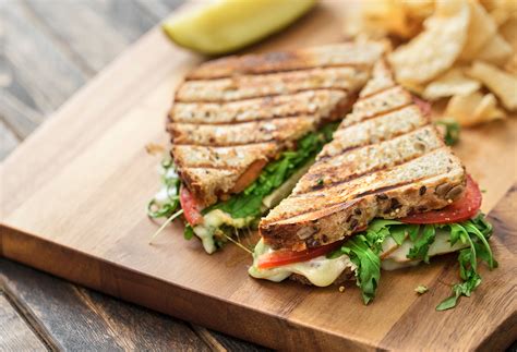 How many carbs are in clubhouse turkey panini - calories, carbs, nutrition