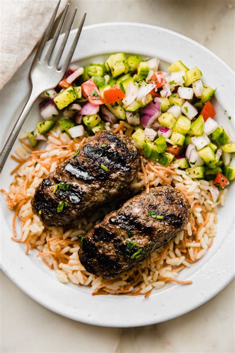 How many carbs are in combo beef kafta bulgur & lentil pilaf & fattoush - calories, carbs, nutrition