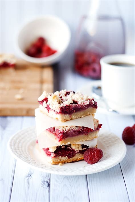 How many carbs are in cookie shortbread raspberry filled 1.5 oz 3 ea - calories, carbs, nutrition