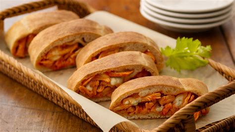 How many carbs are in copy of stromboli - buffalo chicken - calories, carbs, nutrition