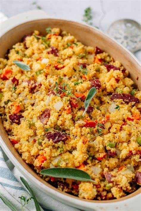 How many carbs are in cornbread stuffing - calories, carbs, nutrition