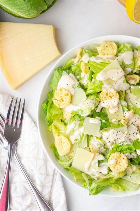 How many carbs are in creamy caesar dressing - calories, carbs, nutrition
