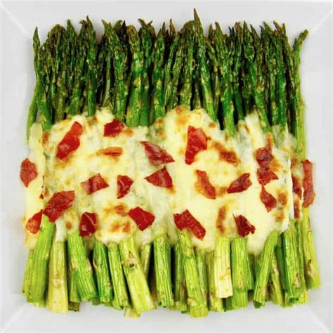 How many carbs are in creamy cheesy asparagus strombol - calories, carbs, nutrition