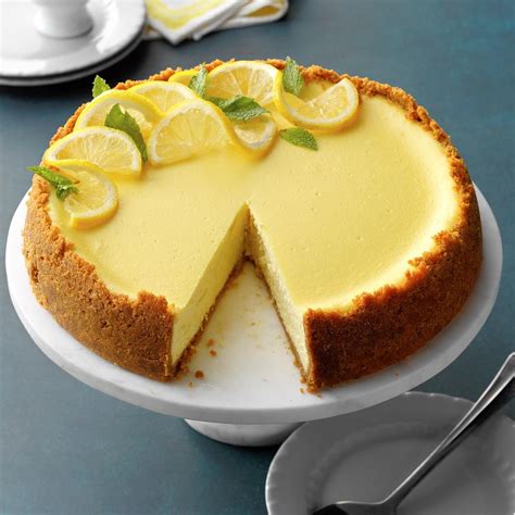 How many carbs are in creamy lemon cheesecake - calories, carbs, nutrition