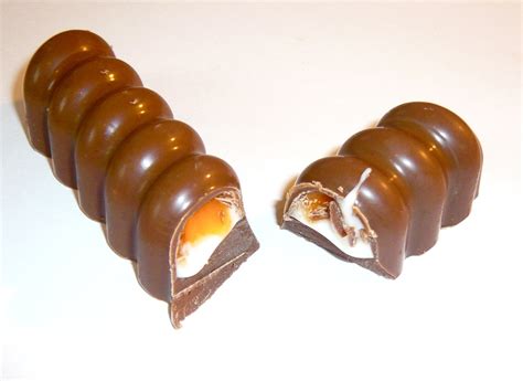 How many carbs are in creme egg twisted - calories, carbs, nutrition