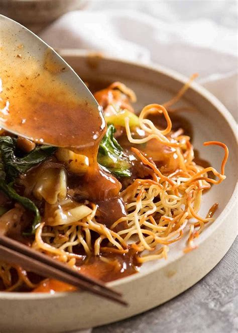 How many carbs are in crispy lo mein noodles (106906.1) - calories, carbs, nutrition