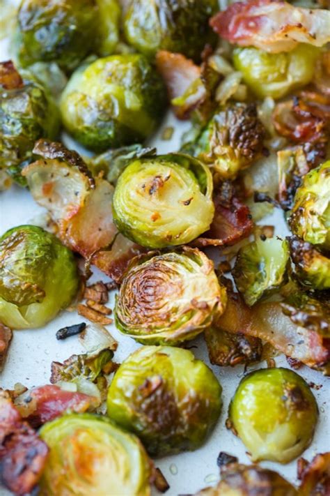 How many carbs are in crispy roasted brussels sprouts with bacon - calories, carbs, nutrition