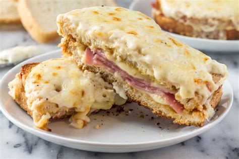 How many carbs are in croque monsier tartine - calories, carbs, nutrition