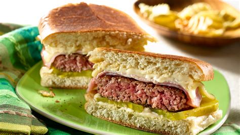 How many carbs are in cuban burger - calories, carbs, nutrition