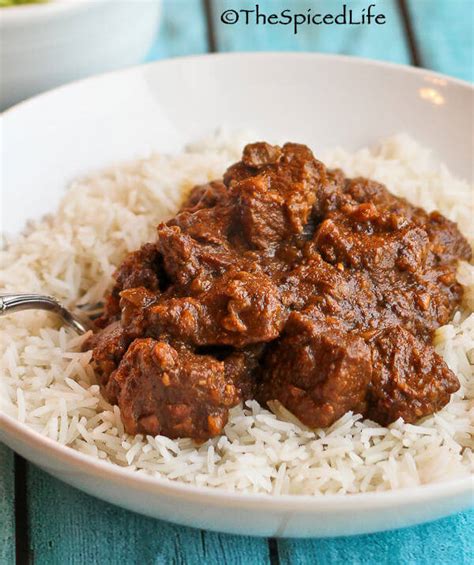 How many carbs are in curry beef vindaloo with spiced cous cous - calories, carbs, nutrition