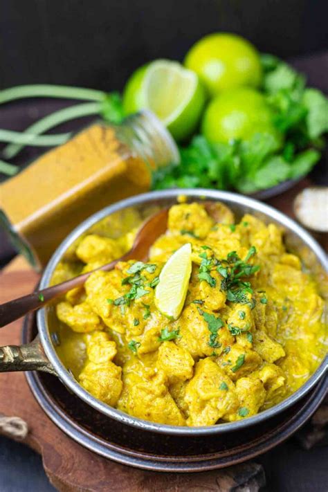 How many carbs are in curry chicken fold - calories, carbs, nutrition