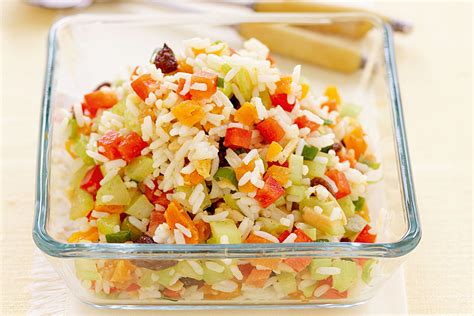 How many carbs are in curry rice salad - calories, carbs, nutrition